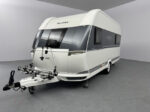 Caravana Hobby 455 UF 2015 ocasión 1350kg con cama doble fija.